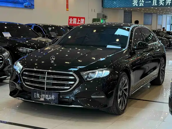 Mercedes-Benz E-Class 2024