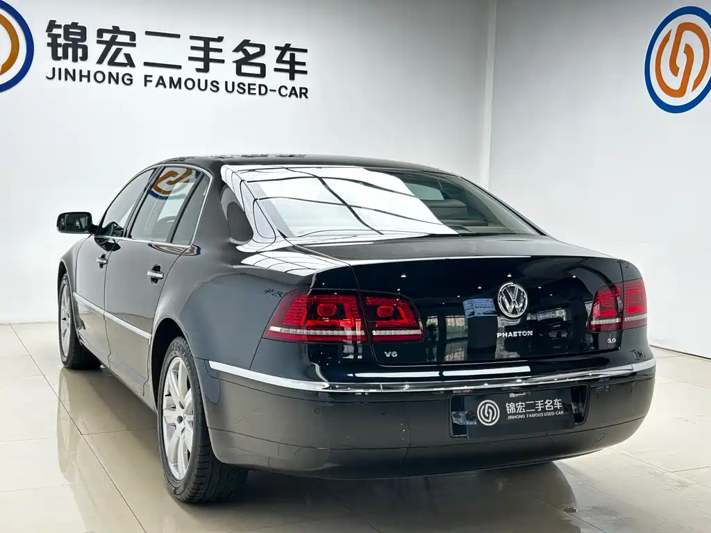 Volkswagen Phaeton 2016 — фото 24