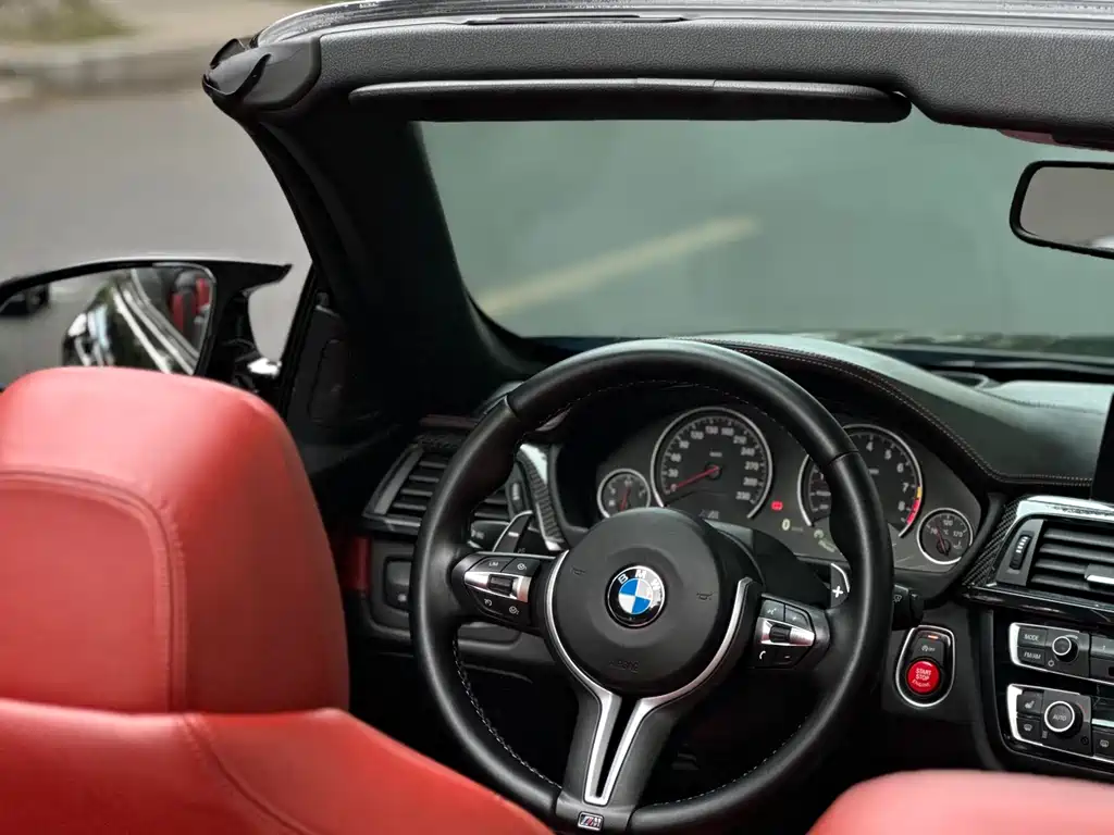 BMW M4 2015 — фото 8