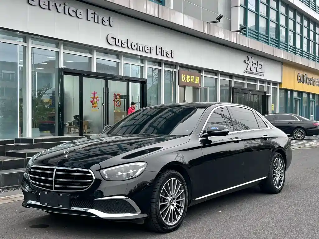 Mercedes-Benz E-Class 2021