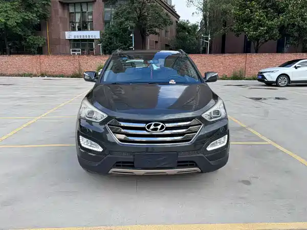 Hyundai Santa Fe 2014