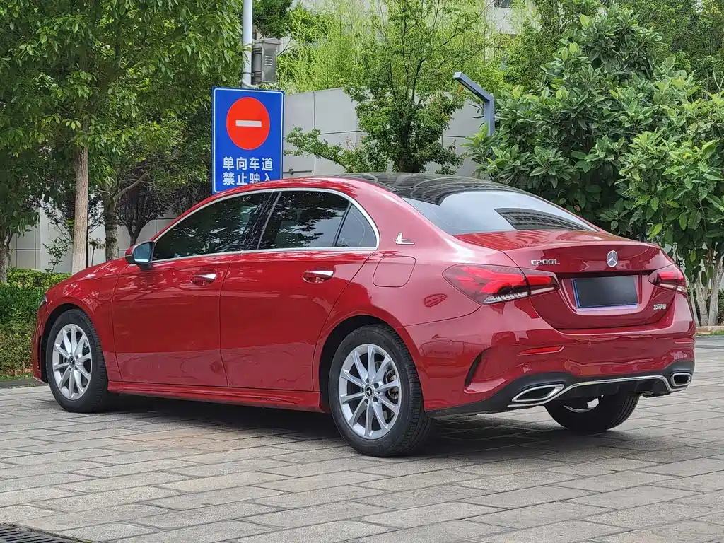 Mercedes-Benz A-Class 2021 — фото 9