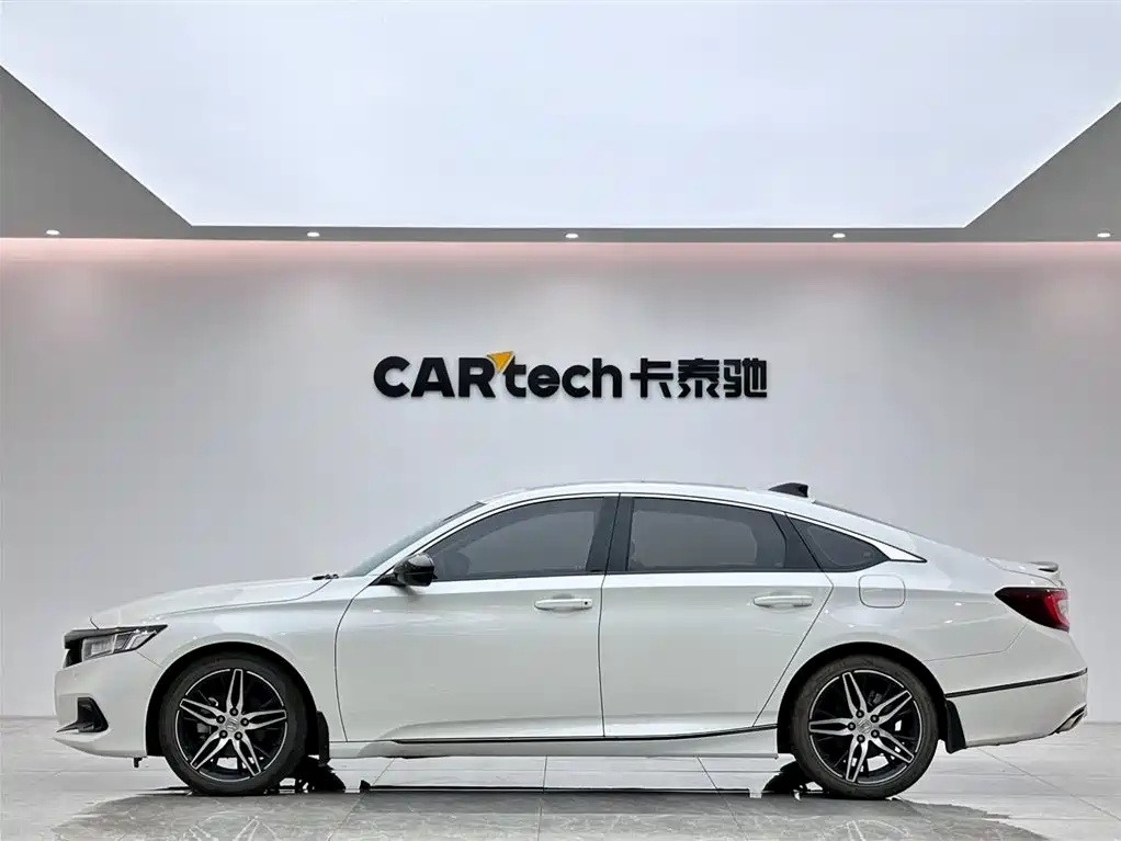 Honda Accord 2022 — фото 2