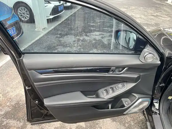 Honda Accord 2023