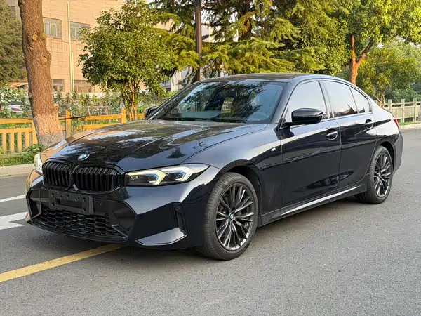 BMW 3 Series 2023