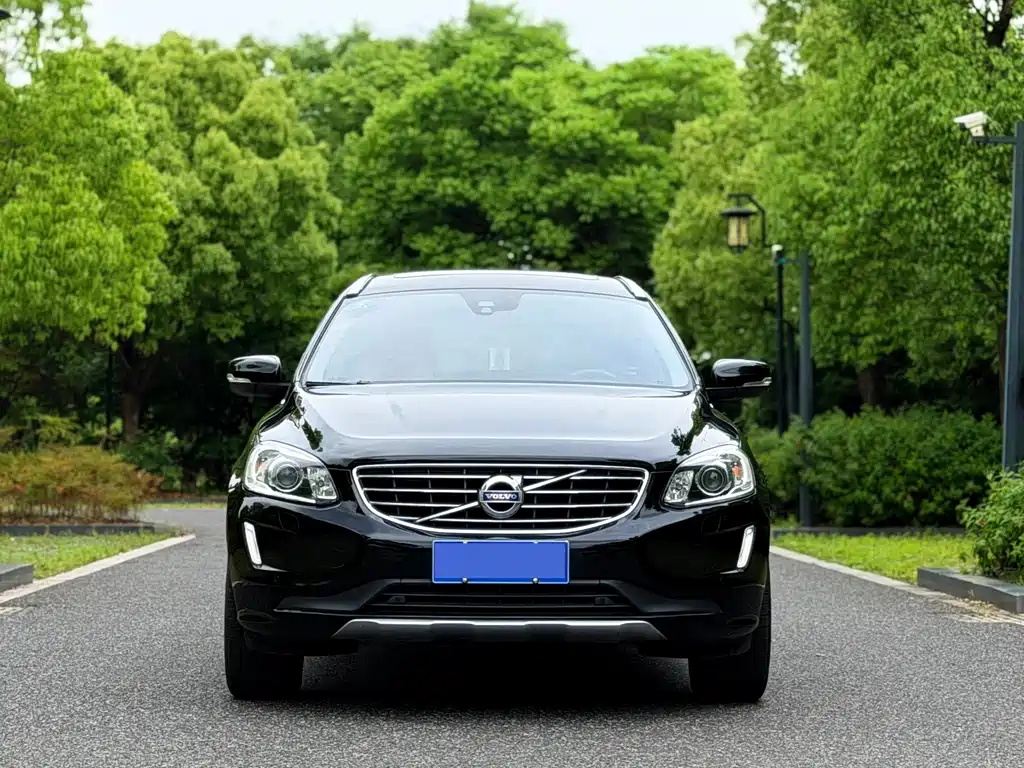 Volvo XC60 2016 — фото 2