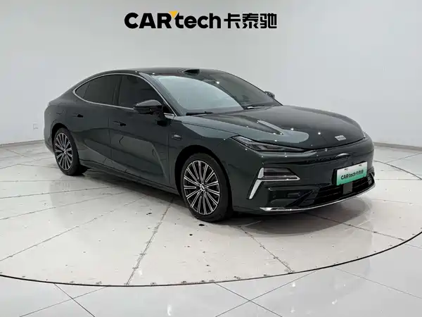 Geely Galaxy Starshine 8 2025