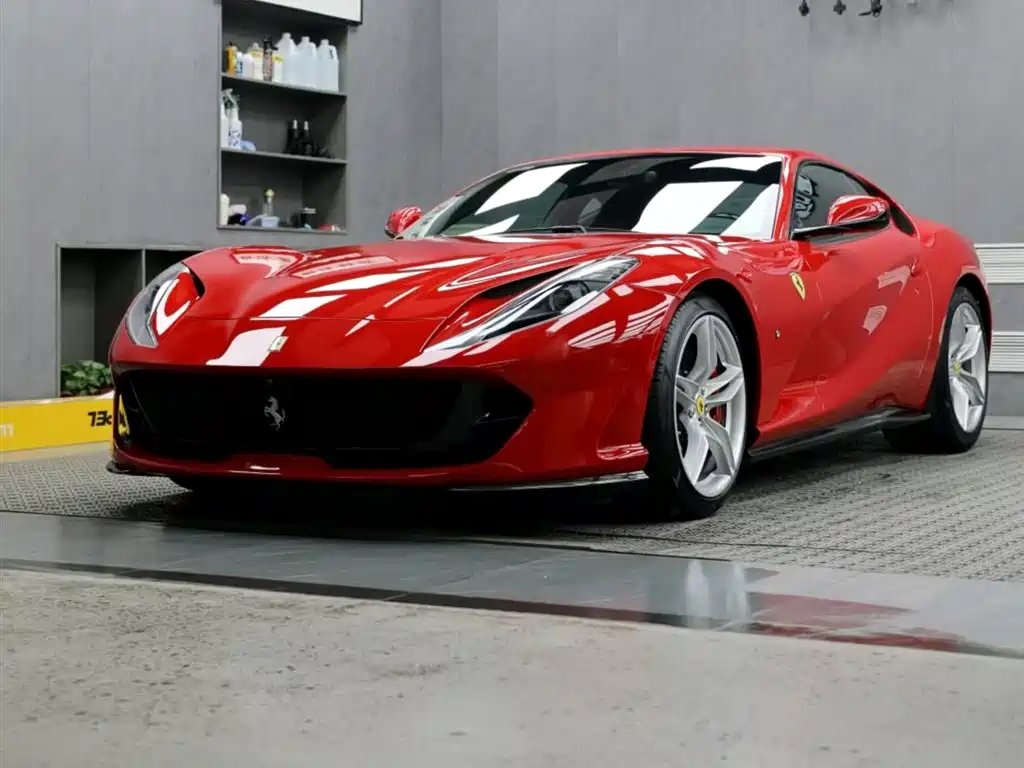 Ferrari 812 2018
