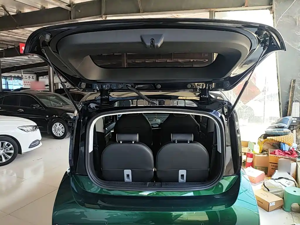 Baojun KiWi EV 2024 — фото 19