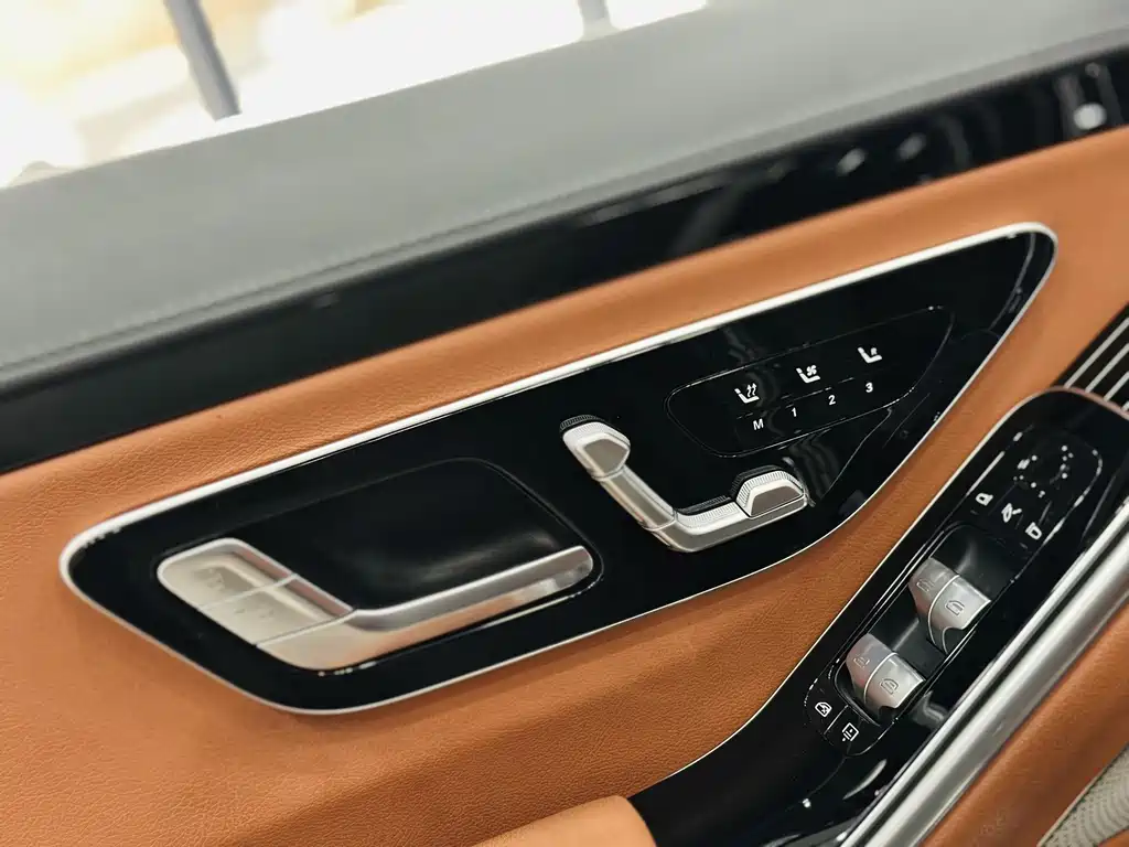 Mercedes-Benz S-Class 2022 — фото 14