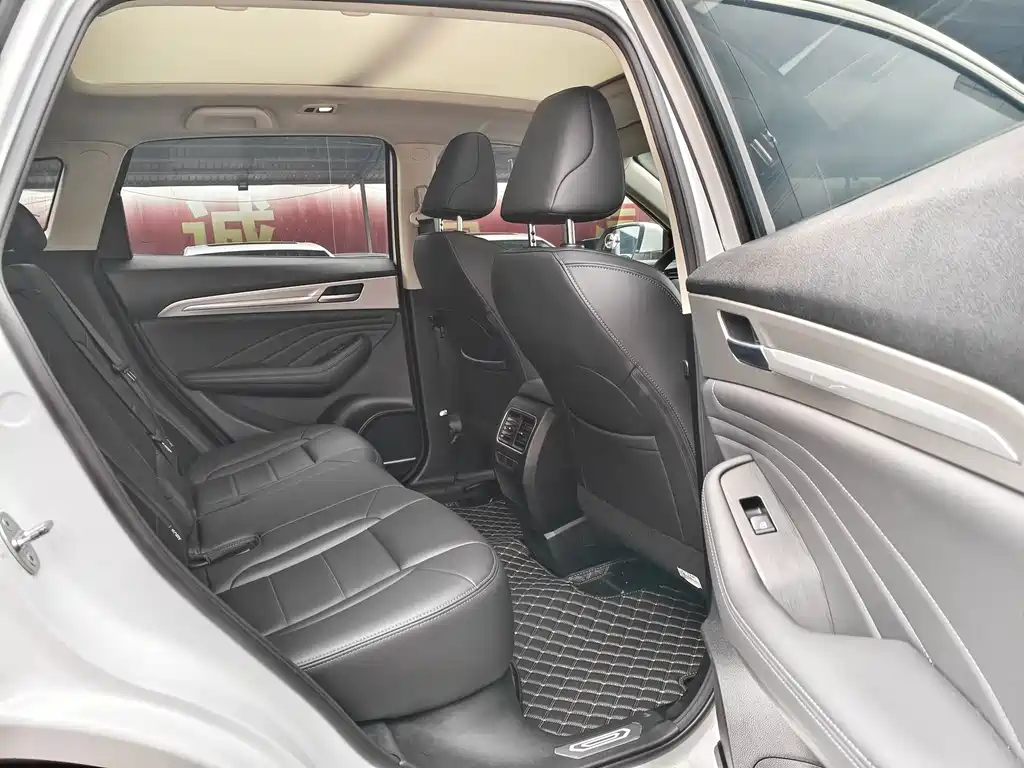 Haval F7 2020 — фото 9