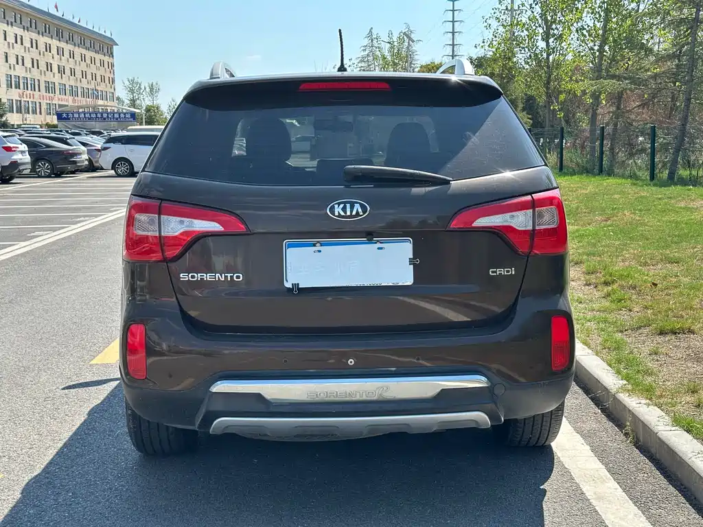 Kia Sorento 2014 — фото 4