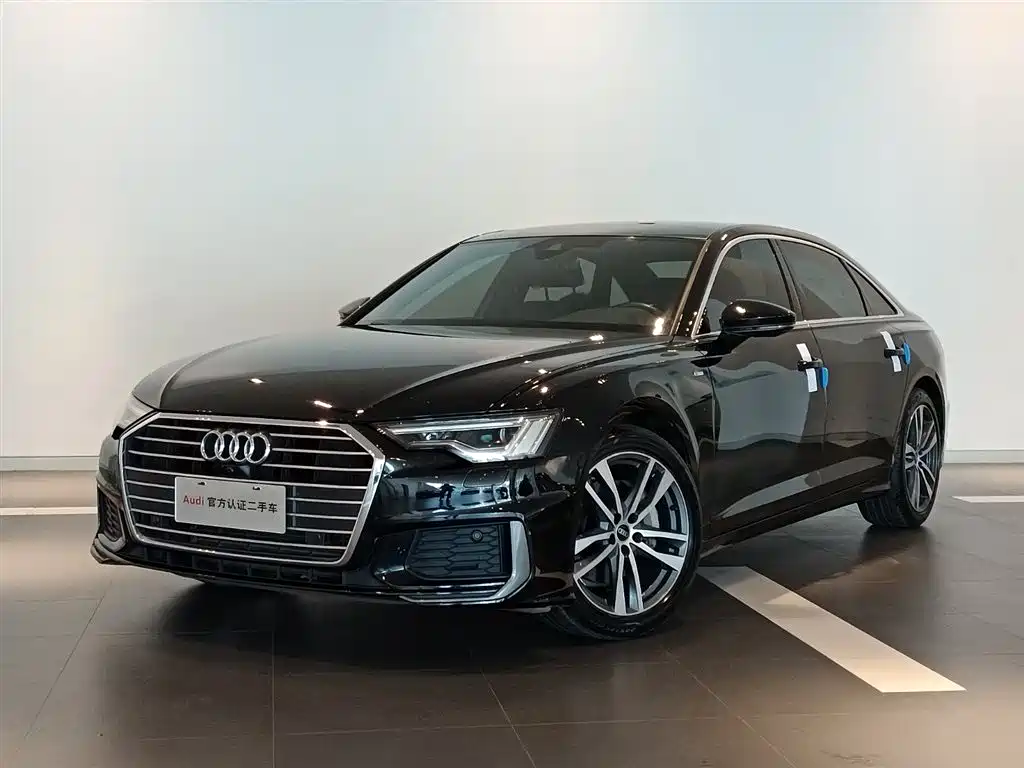 Audi A6L 2022 — фото 1