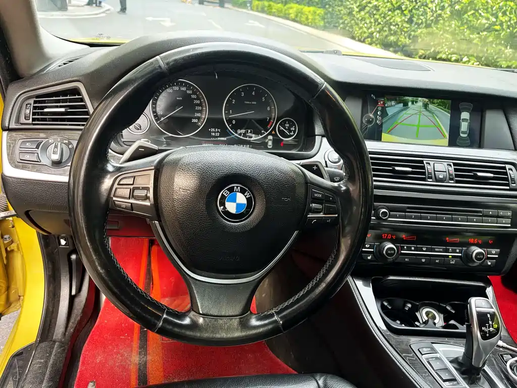 BMW 5 Series 2013 — фото 11