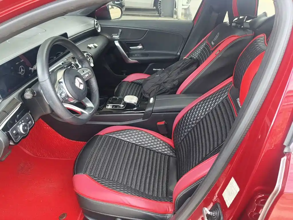 Mercedes-Benz A-Class 2020 — фото 15