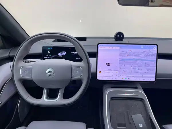 NIO ET5T 2025