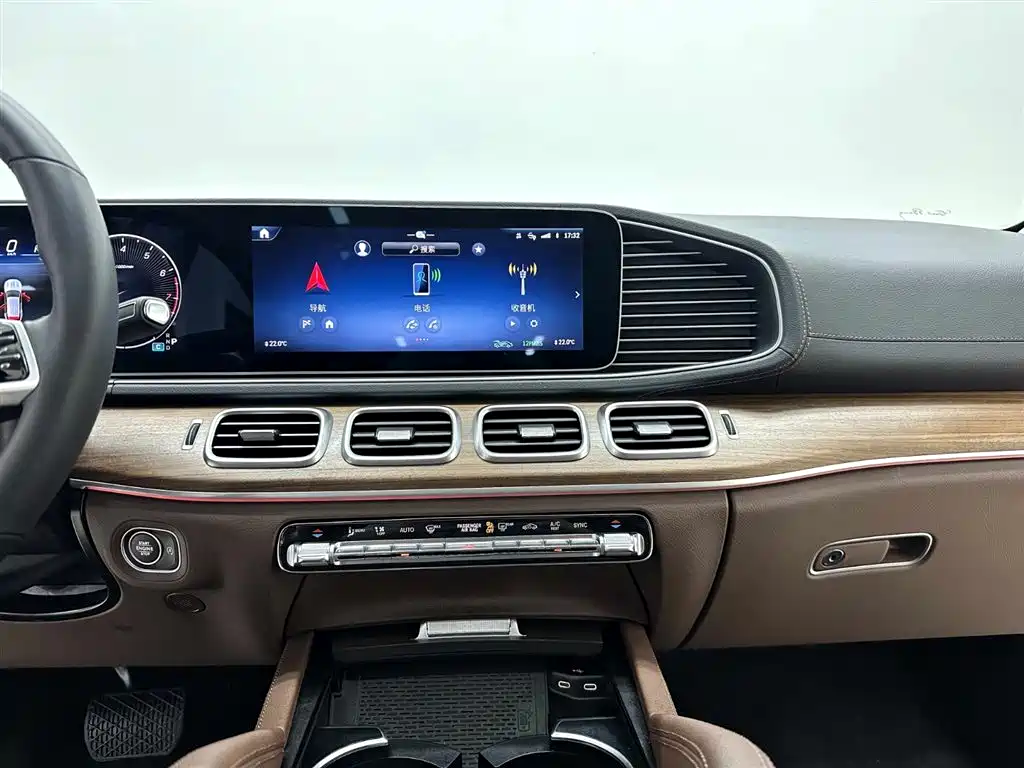 Mercedes-Benz GLE 2024 — фото 15