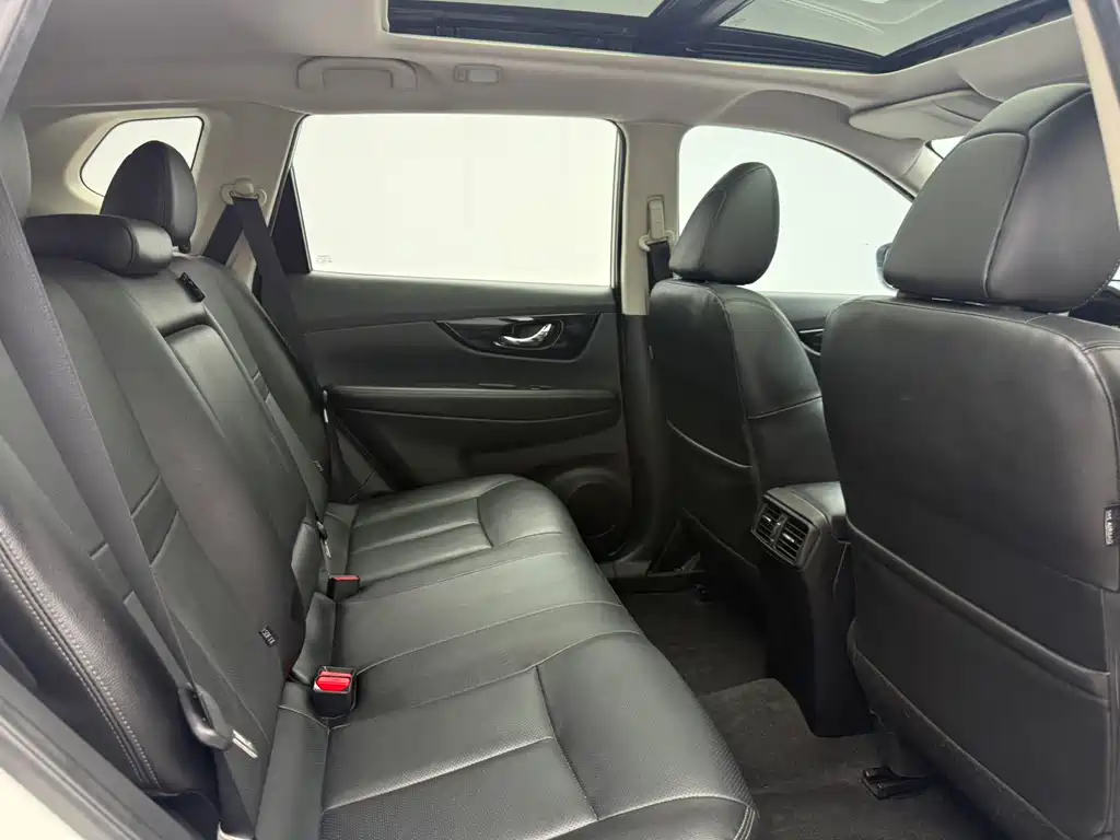 Nissan X-Trail 2022 — фото 10