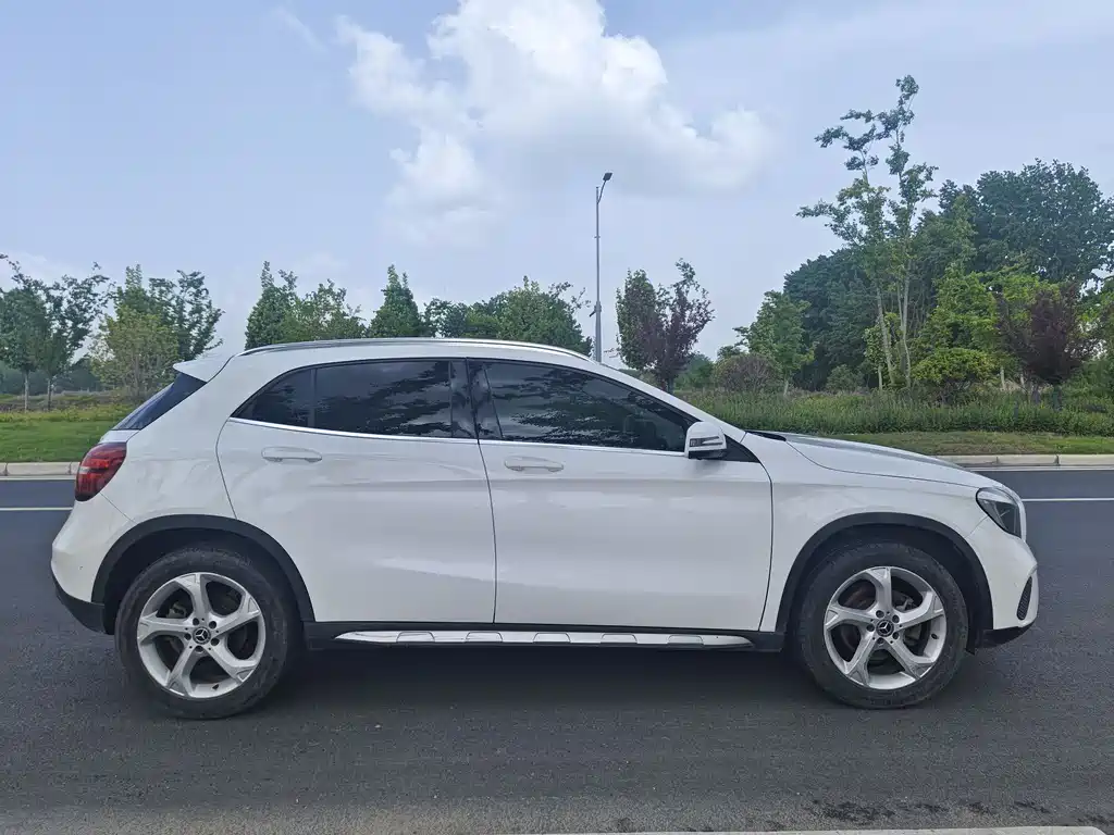 Mercedes-Benz GLA 2017 — фото 10