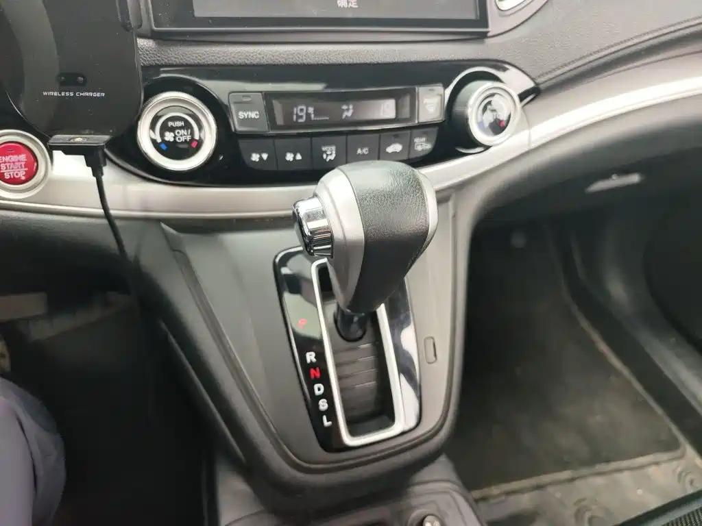 Honda CR-V 2017 — фото 15