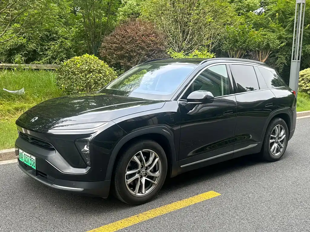 NIO ES6 2020