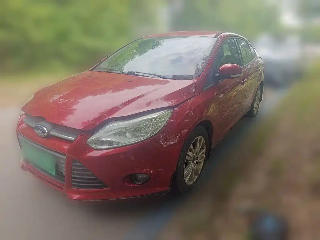 Ford Focus 2014 — фото 1