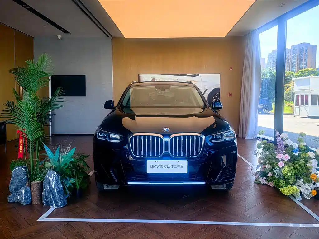 BMW X3 2021 — фото 2