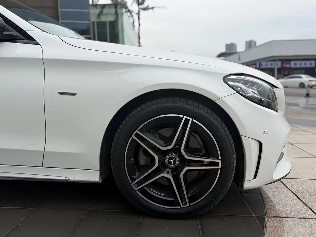 Mercedes-Benz C-Class 2020 — фото 9