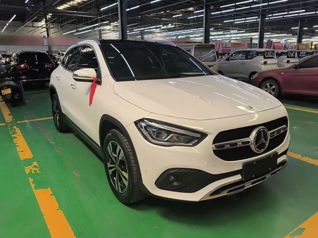 Mercedes-Benz GLA 2021 — фото 4