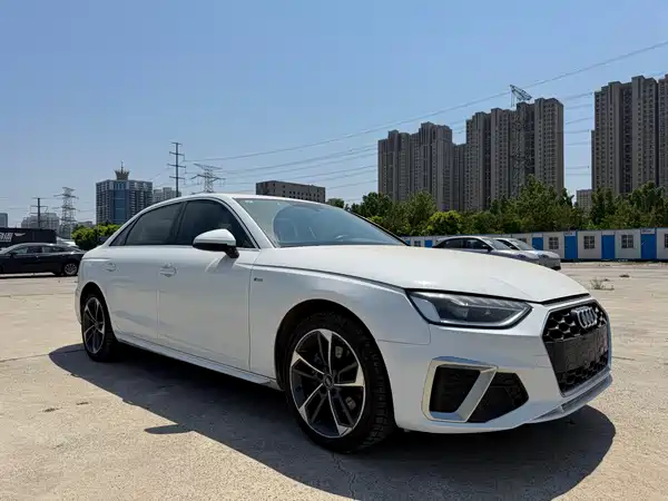 Audi A4L 2024