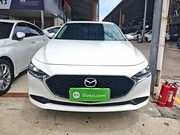 Mazda 3 Axela 2021