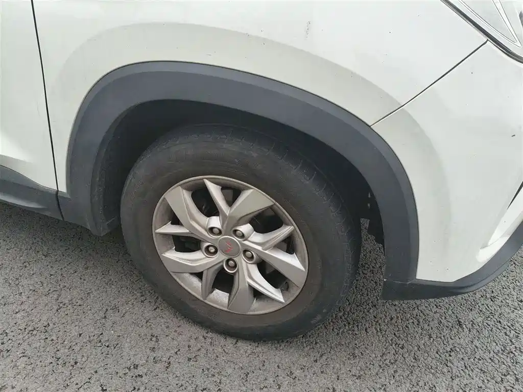 Wuling Hongguang S3 2018 — фото 24