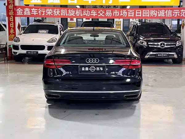 Audi A8 2014
