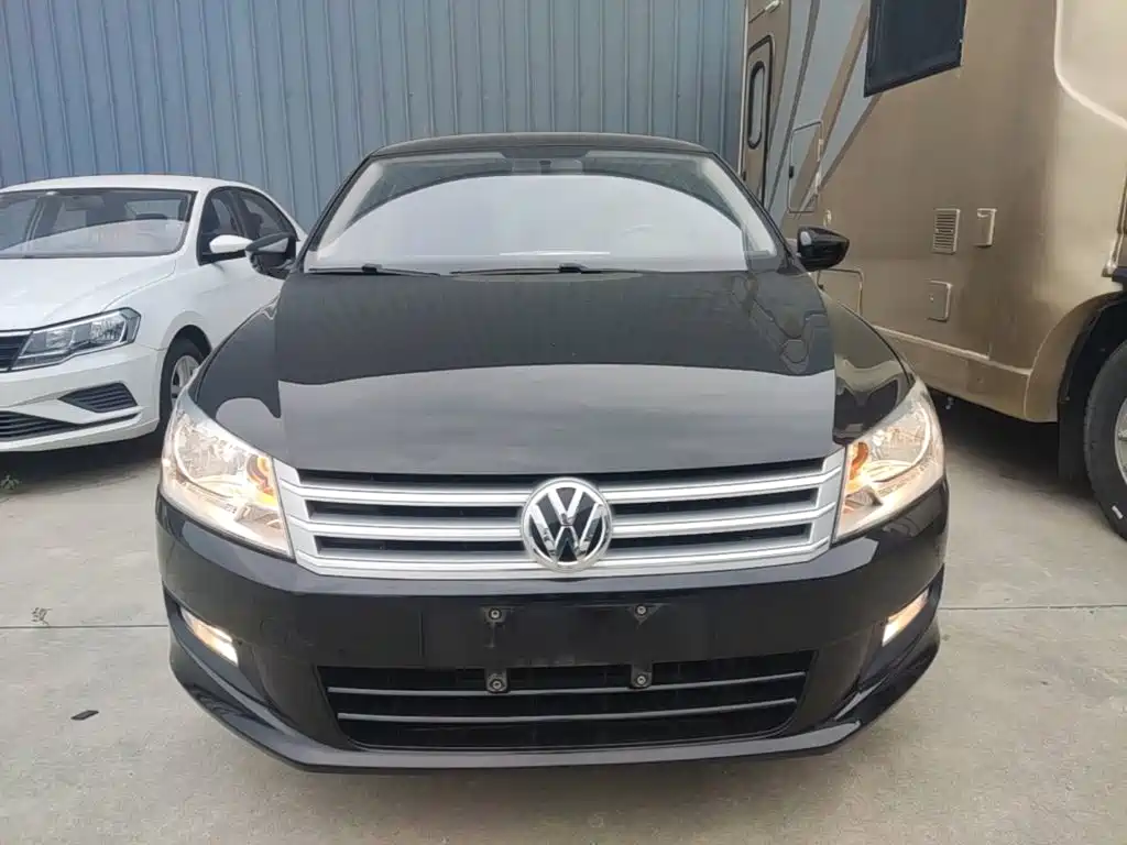 Volkswagen Santana 2015