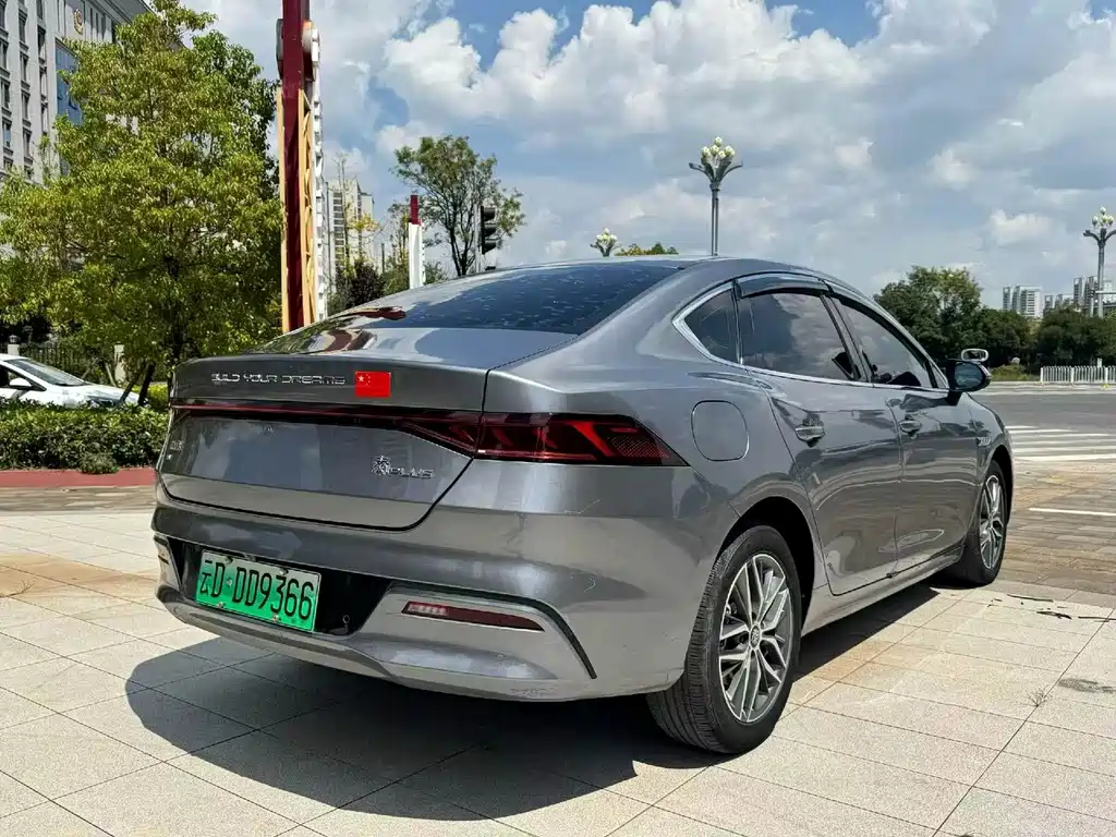 BYD Qin PLUS 2022 — фото 9