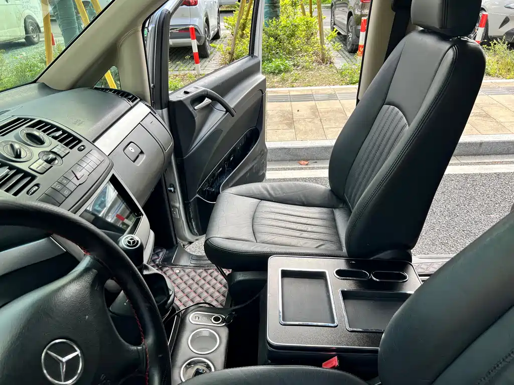 Mercedes-Benz Vito 2013 — фото 20