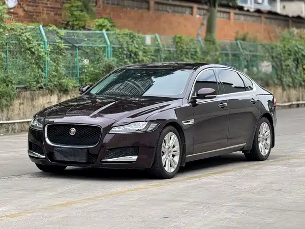 Jaguar XFL 2017