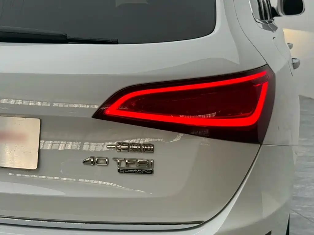 Audi Q5 2017 — фото 10