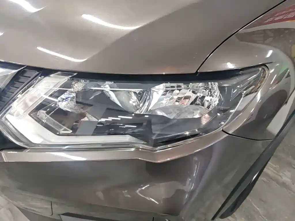 Nissan X-Trail 2018 — фото 24