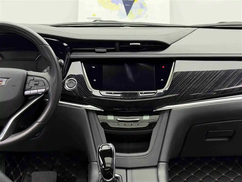 Cadillac XT6 2022 — фото 10