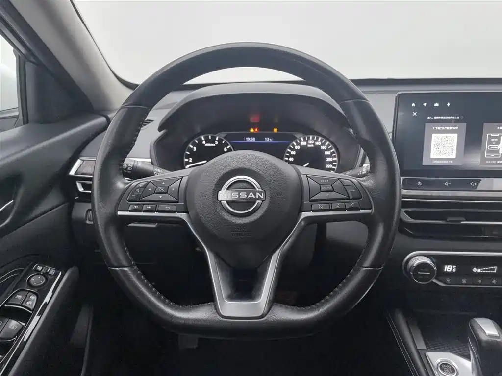 Nissan Teana 2023 — фото 11