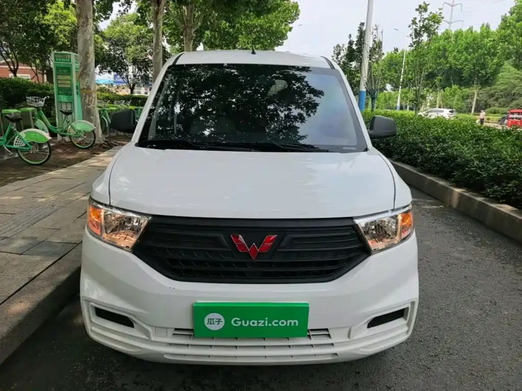 Wuling Hongguang V 2023