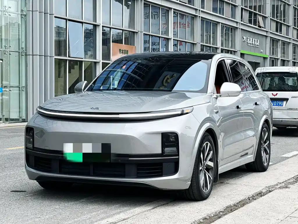 Li Auto Li L8 2023