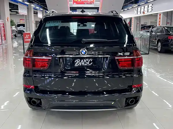 BMW X5 2011