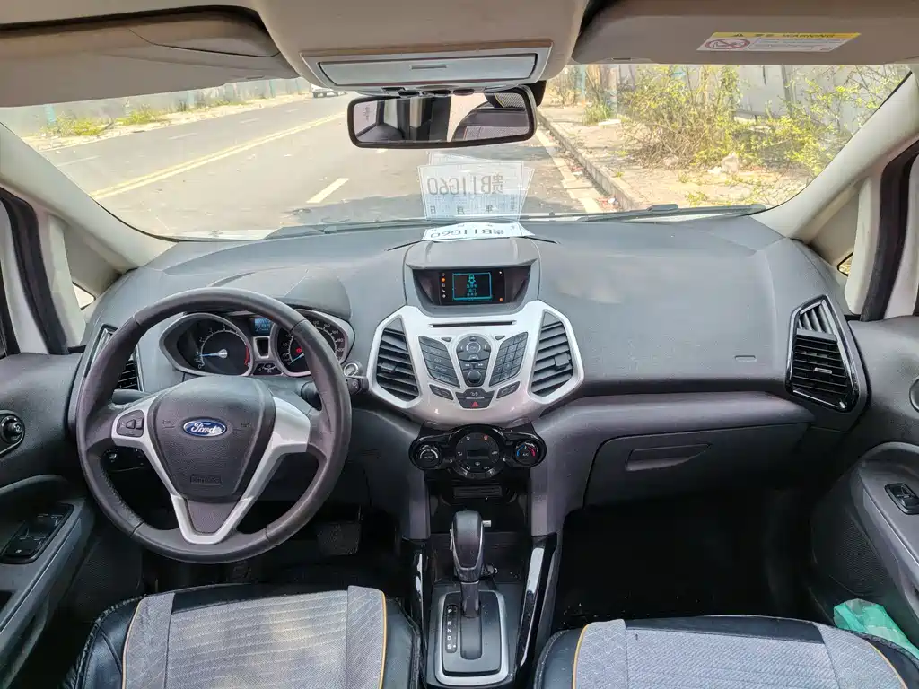 Ford Ecosport 2017 — фото 7