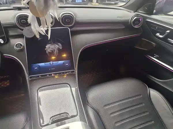 Mercedes-Benz C-Class 2024