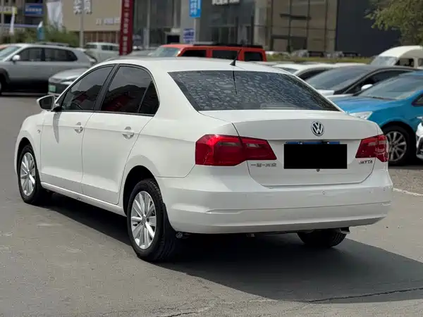 Volkswagen Jetta 2015