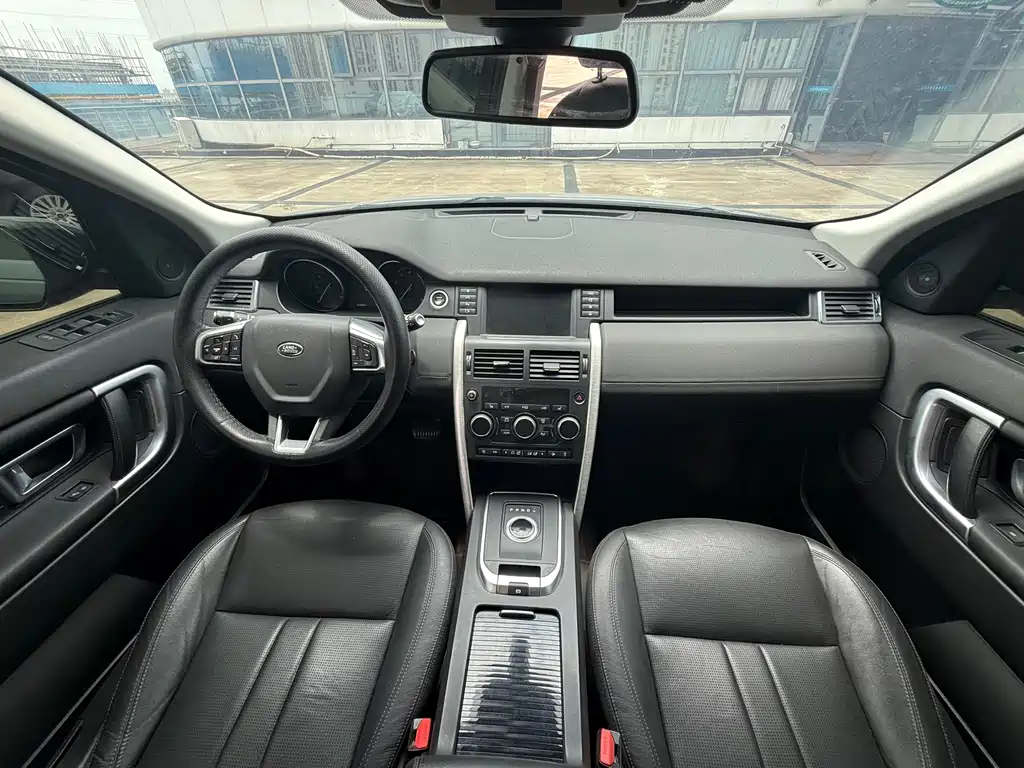 Land Rover Discovery Sport 2019 — фото 4