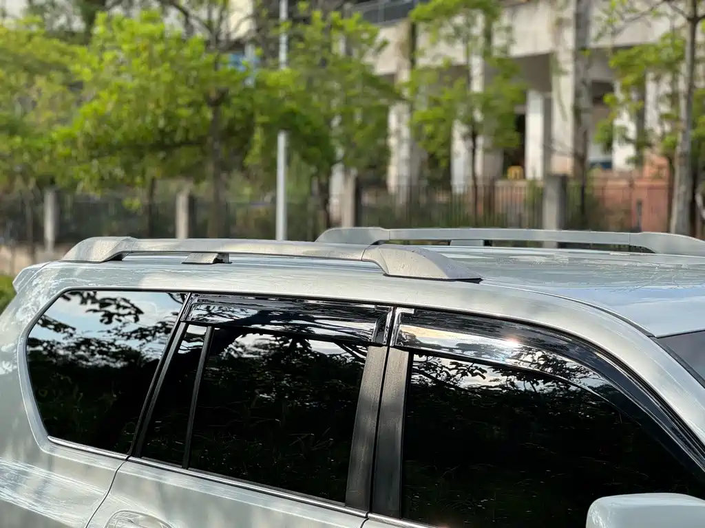Toyota Prado 2017 — фото 23