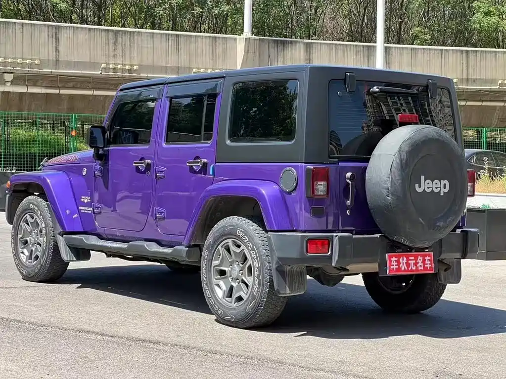 Jeep Wrangler 2018 — фото 9